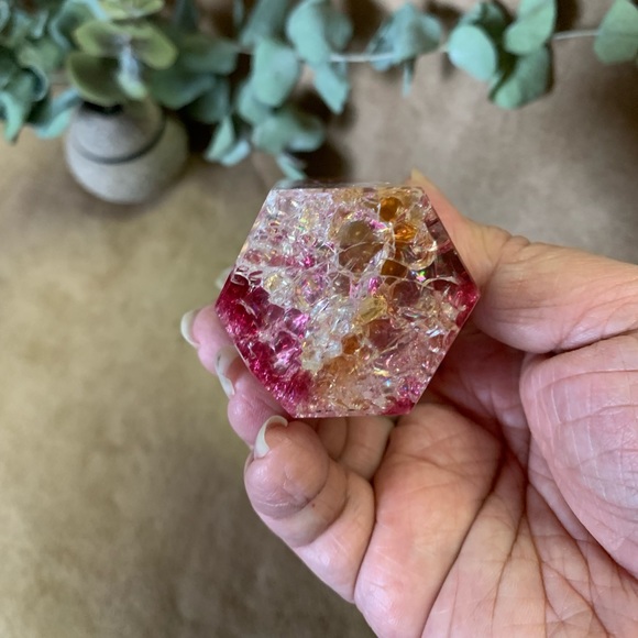 Crackle Quartz Tower - Picture 9 of 11